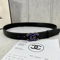 CC 30MM BELT IN BLACK GRAINED CALFSKIN WITH NAVY BLUE METAL LOGO