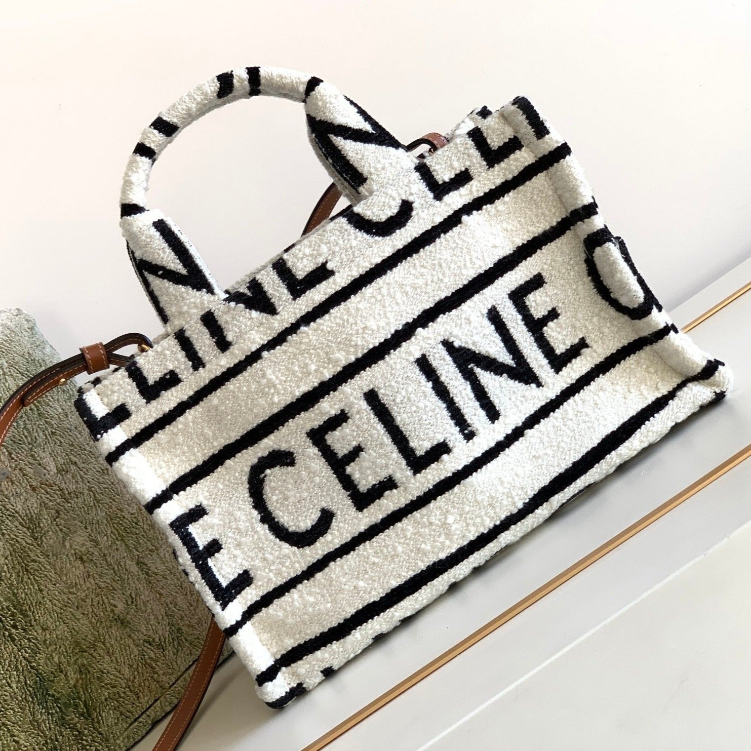 TRIOMPHE 26 FABRIC WHITE BLACK