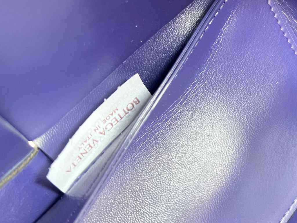 SMALL ARCO TOTE 30 IN EAST BAY PURPLE LAMBSKIN