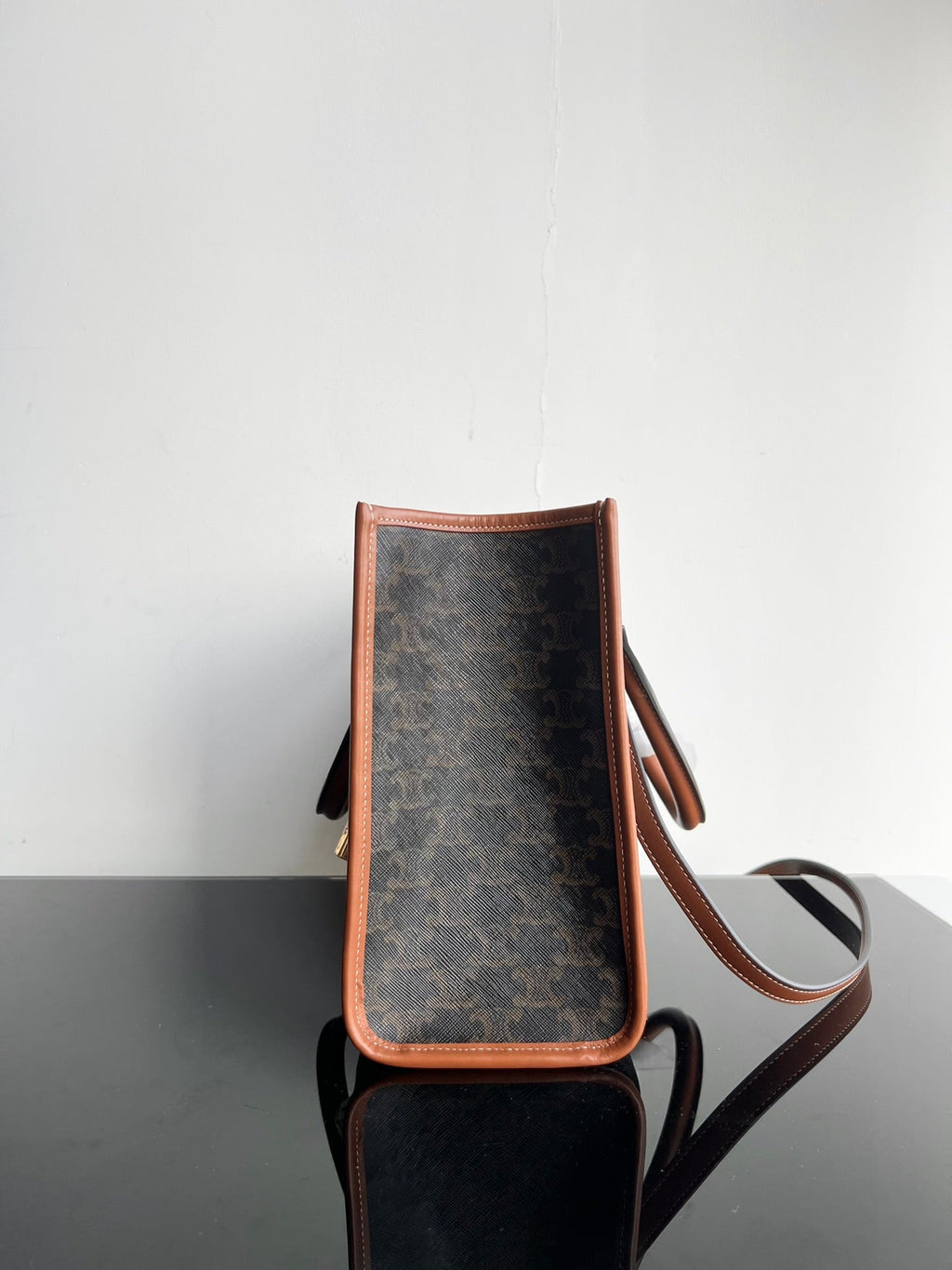 TRIOMPHE CABAS 35 BLACK CALFSKIN TOTE