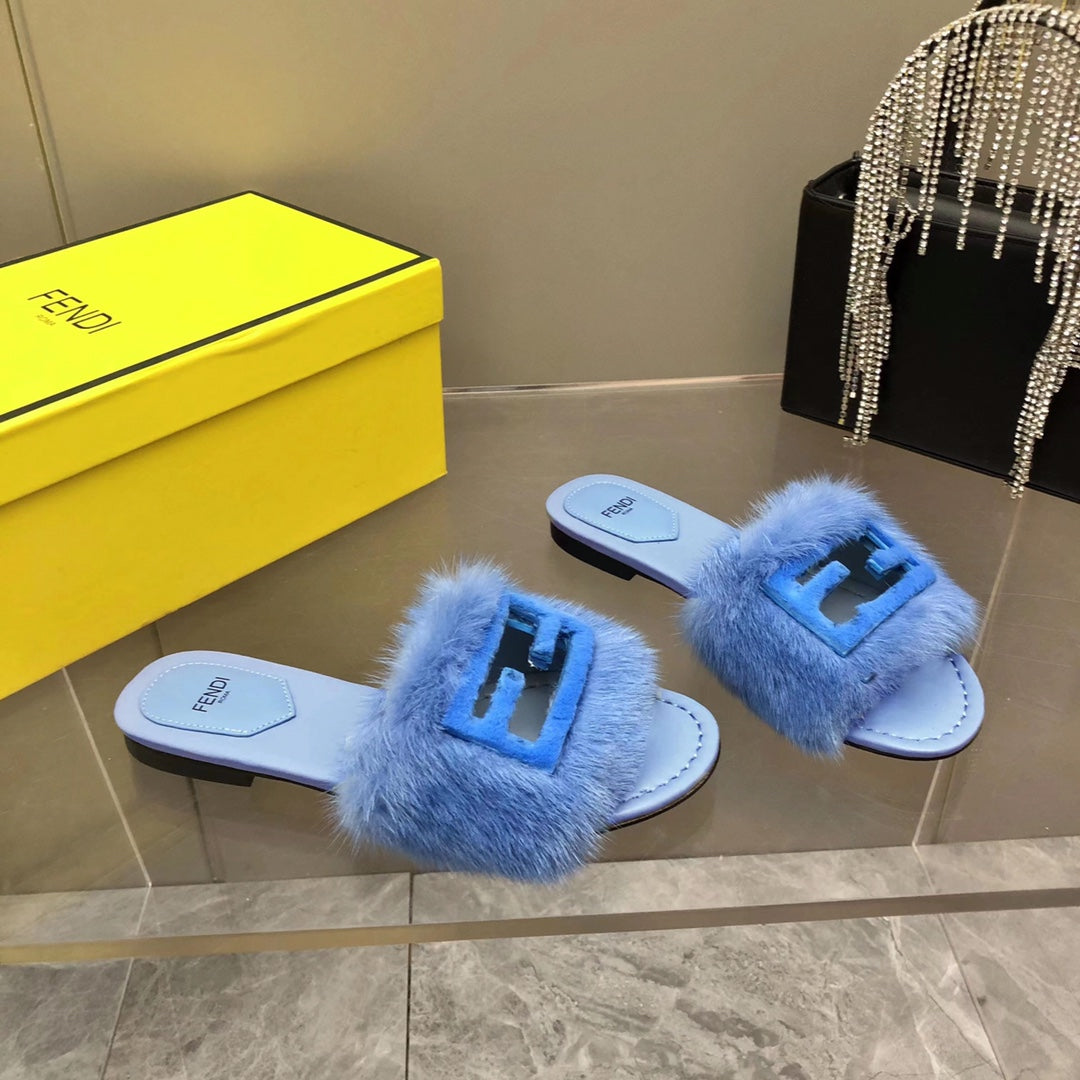 FENDI BAGUETTE MINK SLIDE SLIPPER IN ELECTRIC BLUE FUR