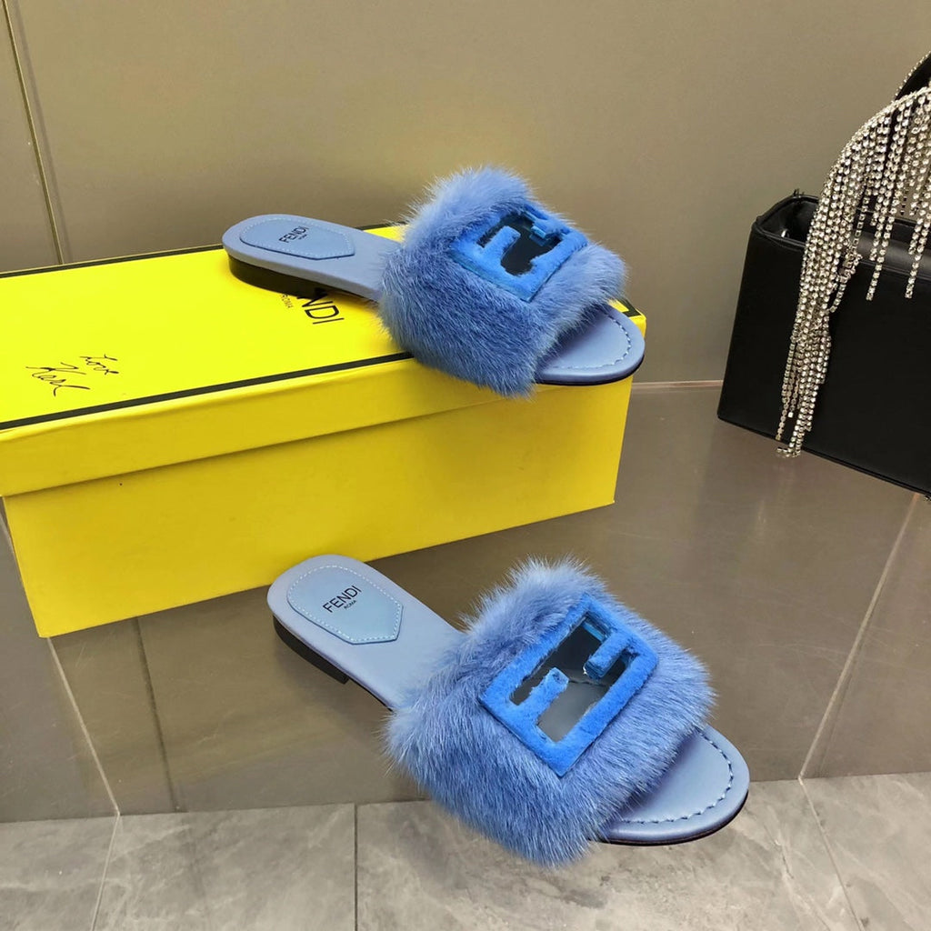 FENDI BAGUETTE MINK SLIDE SLIPPER IN ELECTRIC BLUE FUR