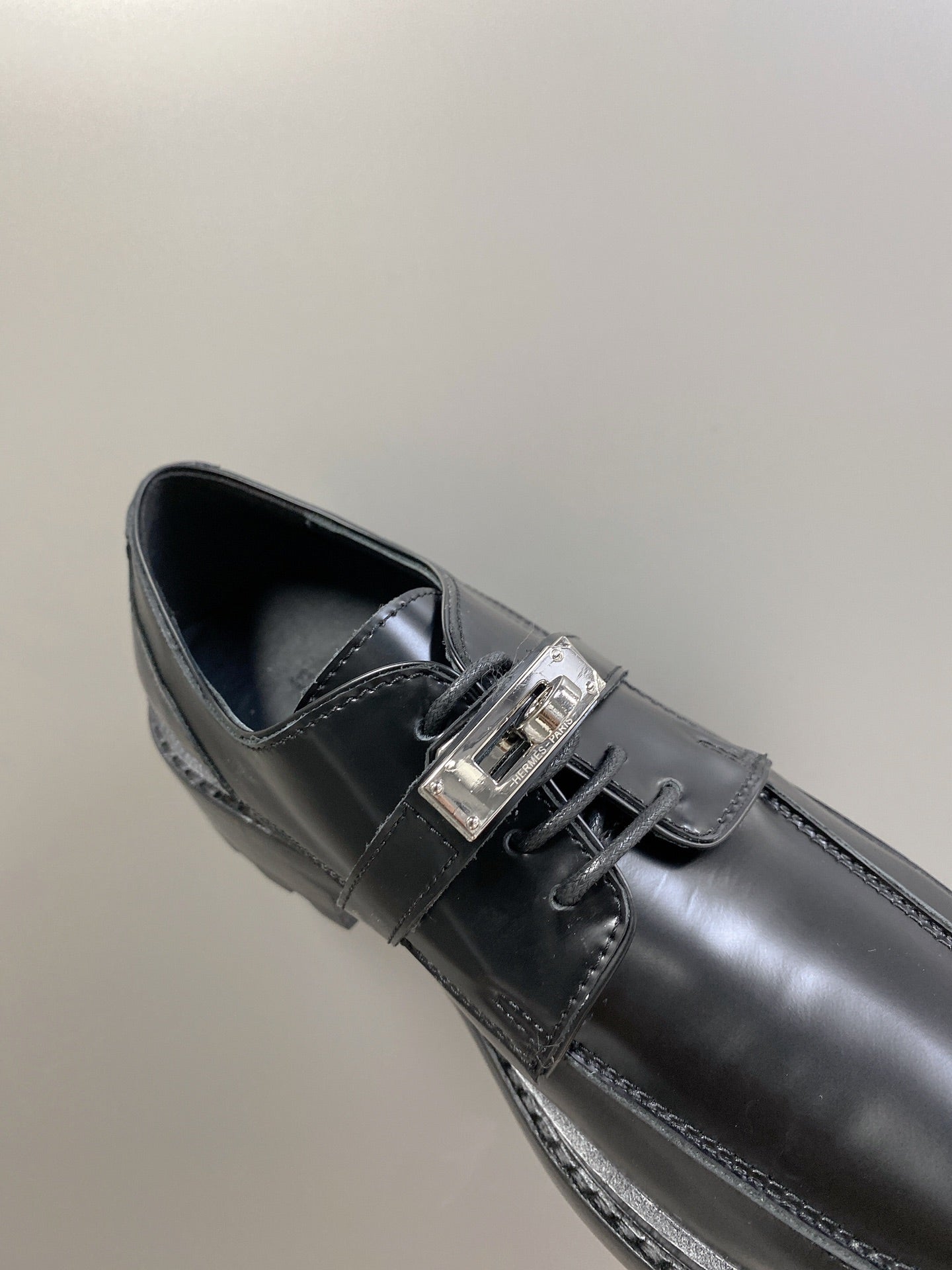 HM 25S LOAFER IN BLACK LAMBSKIN WITH SILVER HARDWARE