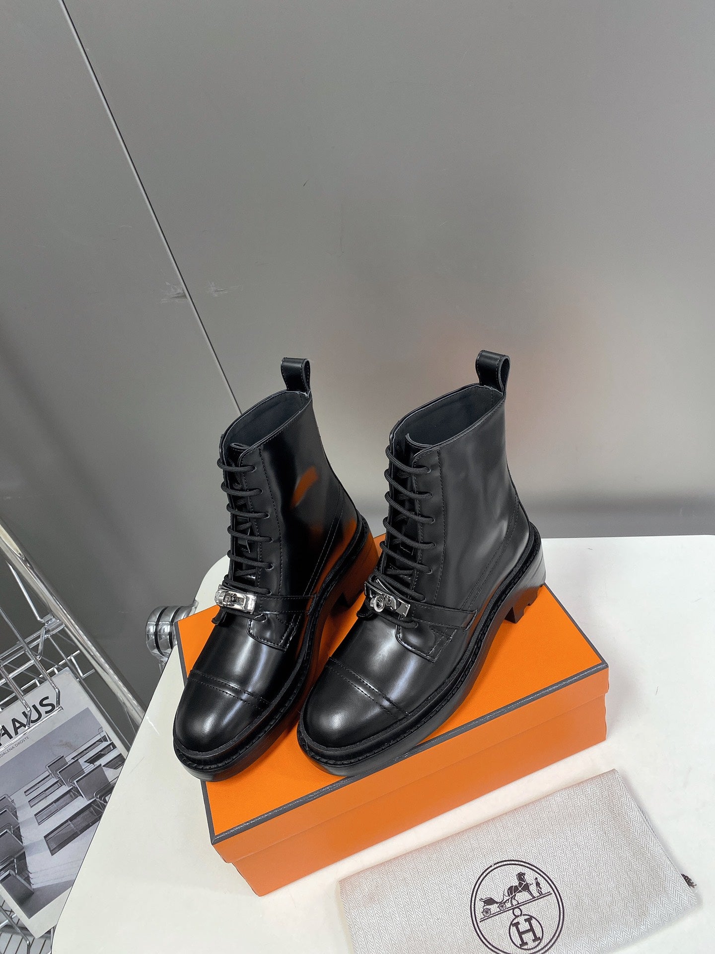 HM 25S FUNK ANKLE BOOT IN BLACK LAMBSKIN WITH SILVER HARDWARE