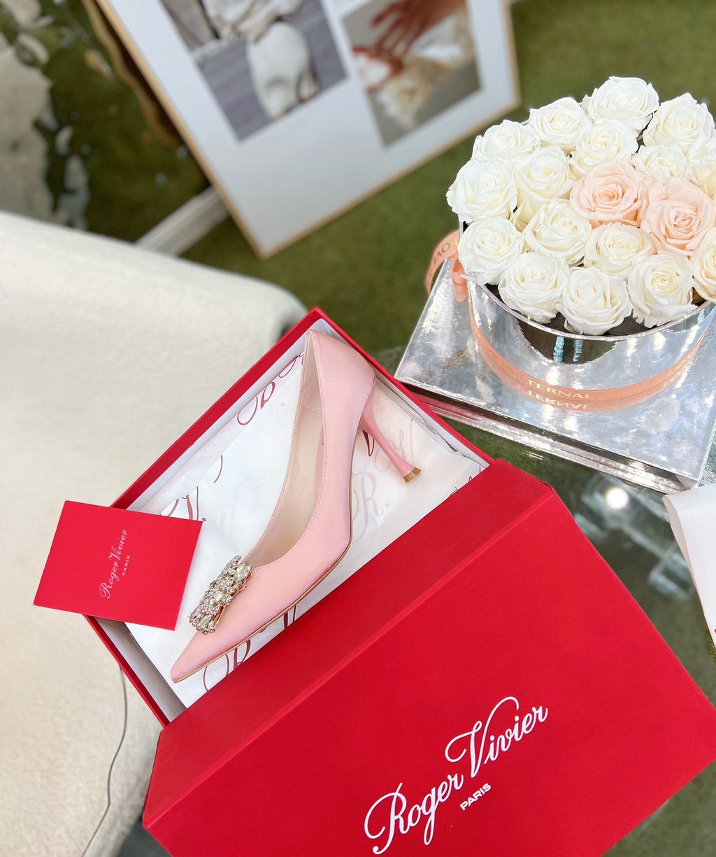 EFFLORESCENCE POINTED-TOE PUMPS IN YOUR PINK SATIN WITH CRYSTAL BUCKLE