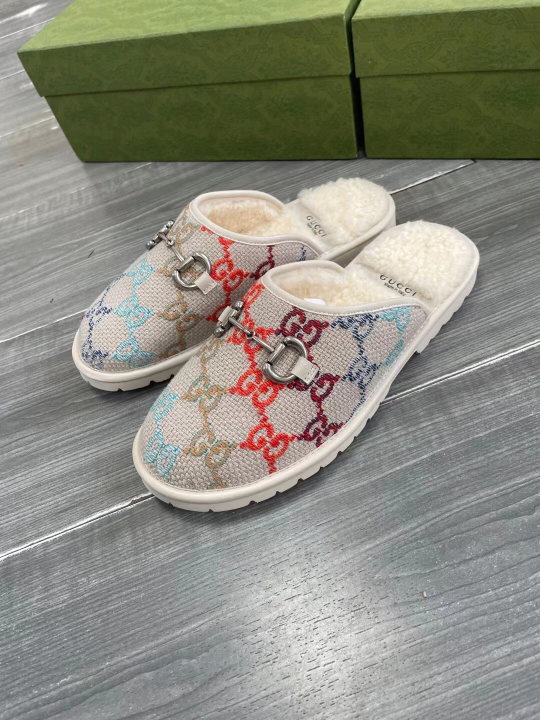 GG SUPREME MULE IN COLORFUL CANVAS AND WOOL LINING