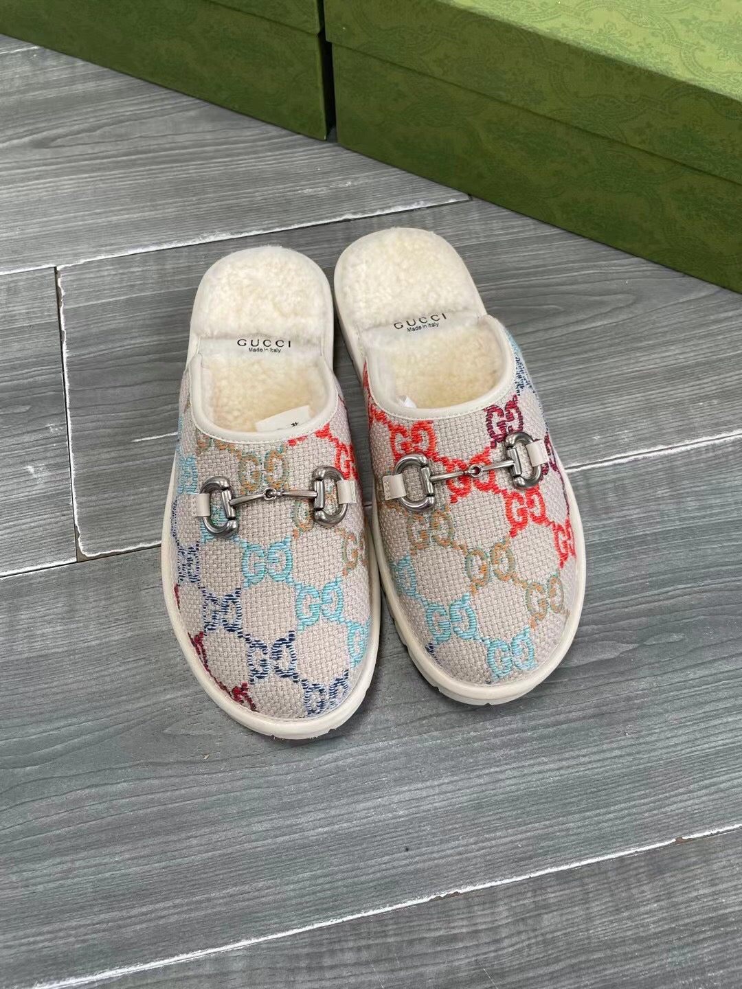 GG SUPREME MULE IN COLORFUL CANVAS AND WOOL LINING