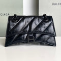 CRUSH SMALL CHAIN BAG 25 IN BLACK QUILTED CRUSHED CALFSKIN BLACK HARDWARE