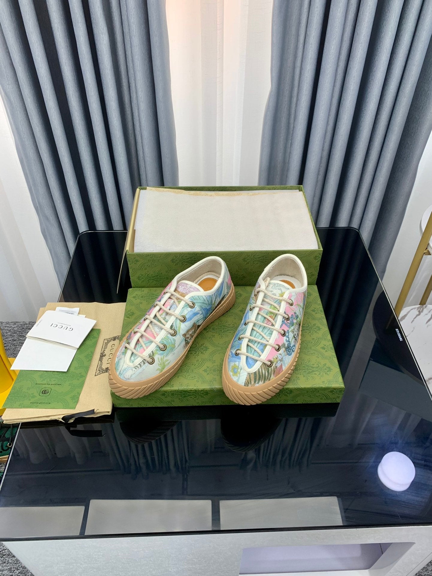 GG UNIQUE SNEAKER THICK-SOLE GRASS MOTIF CANVAS