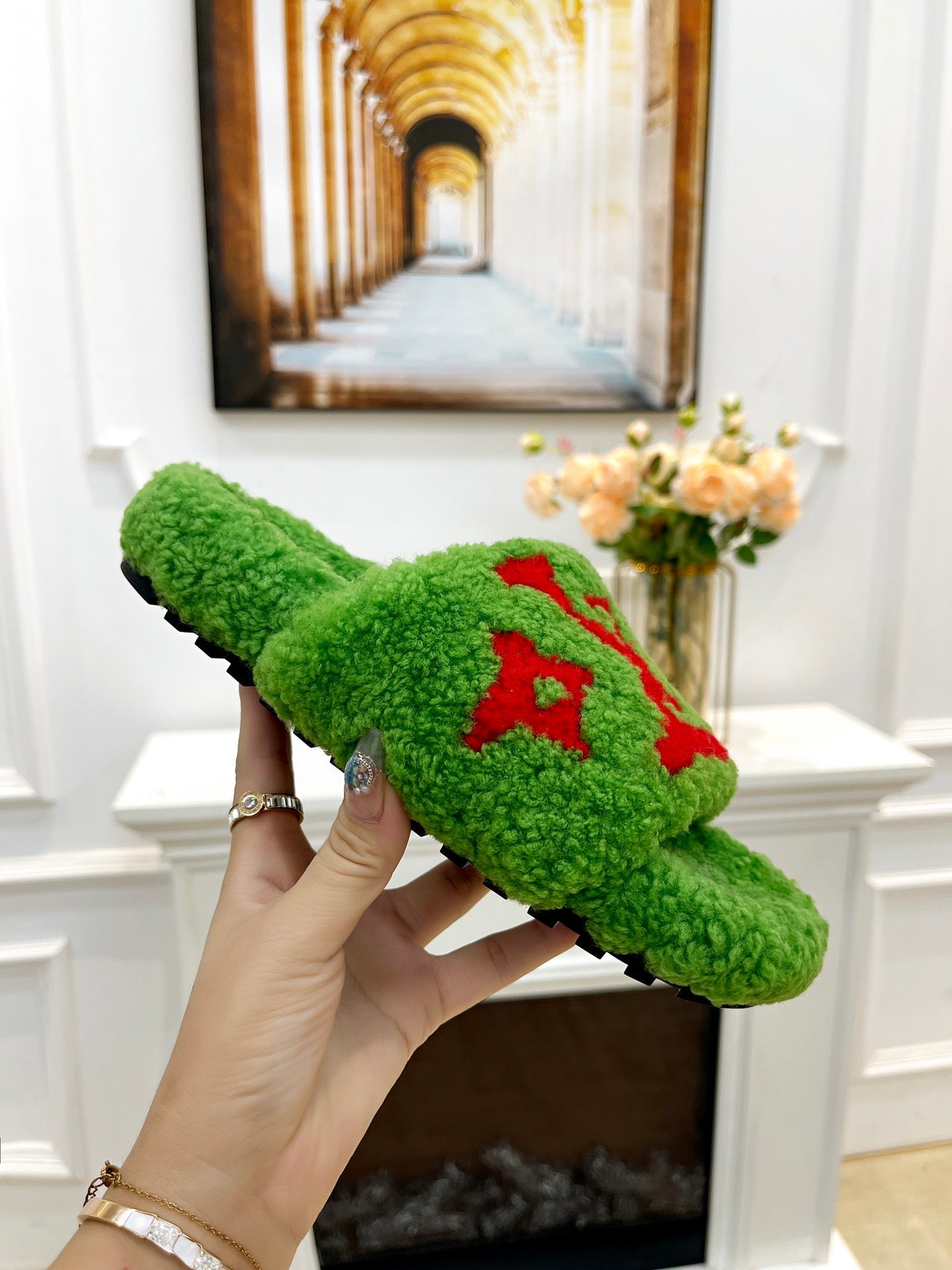 LV FLAT SLIPPER IN LAWN GREEN MIX CHERRY RED SHEARLING