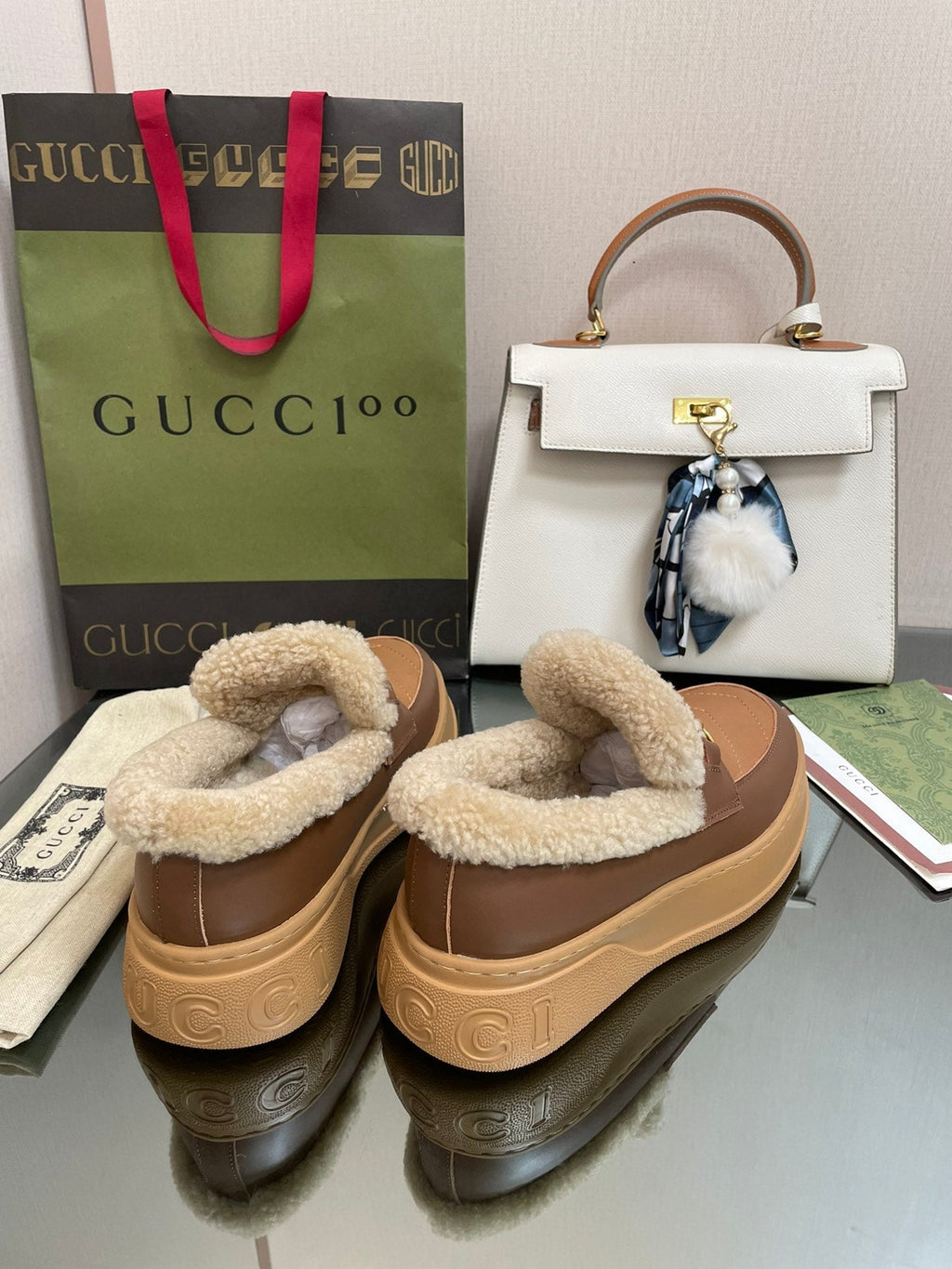 GG LOAFER IN PEANUT BROWN AND CHOCOLATE BROWN CALFSKIN WITH BEIGE WOOL LINING