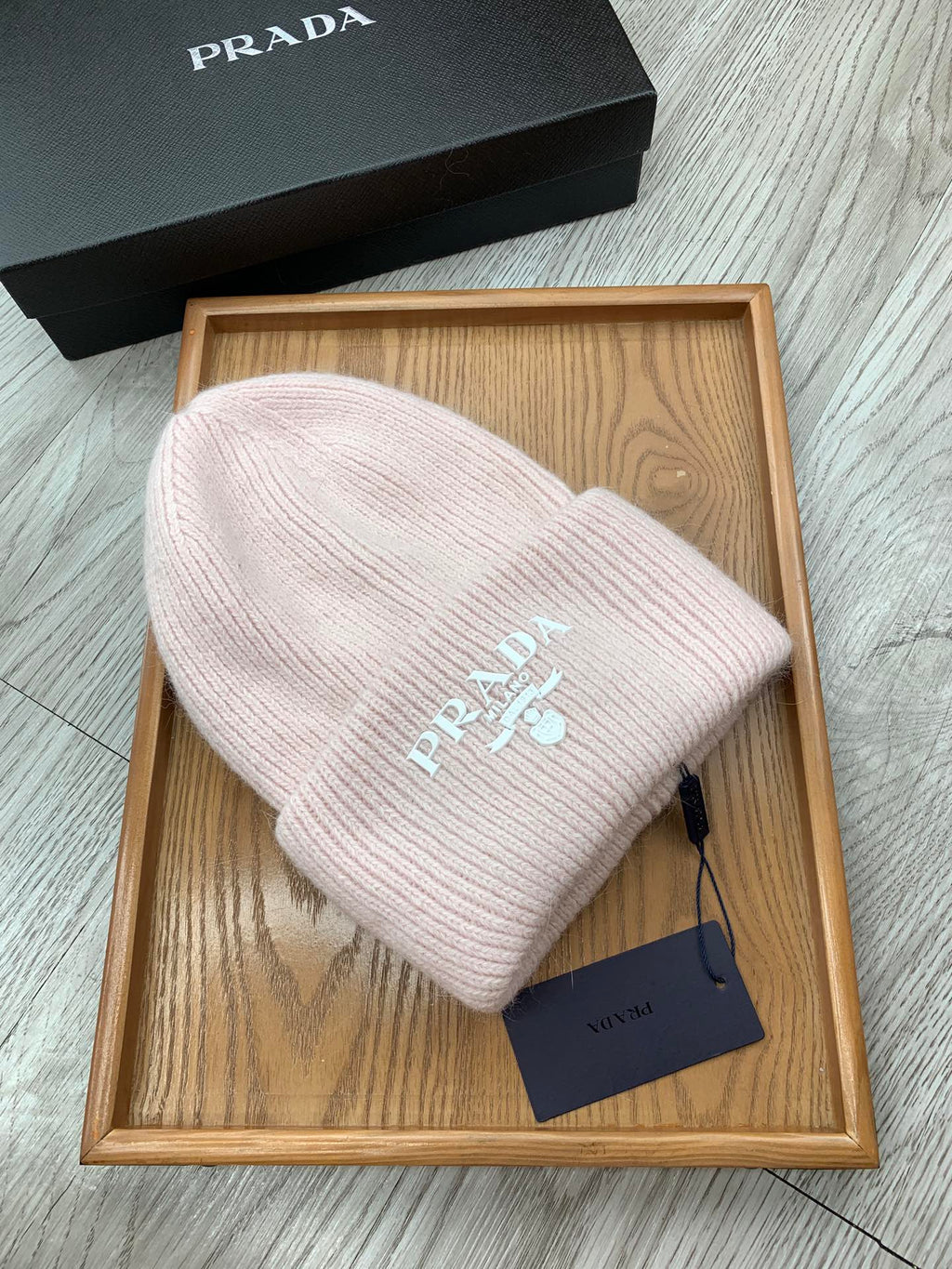 BEANIE HAT IN SOLF PINK WOOL 108751
