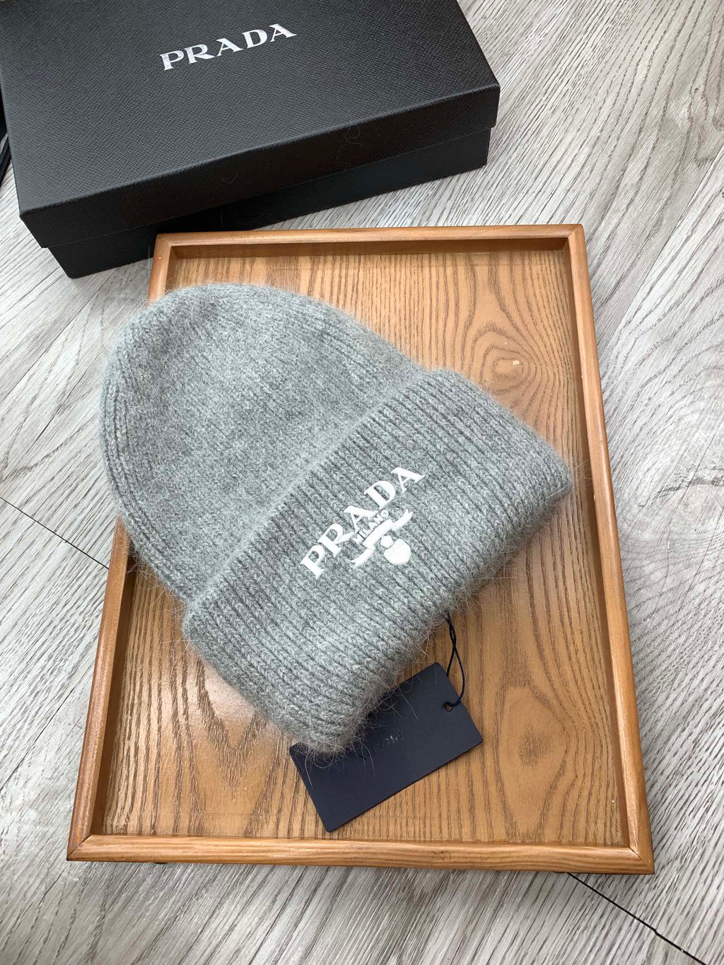 BEANIE HAT IN DOLPHIN GRAY WOOL 108750
