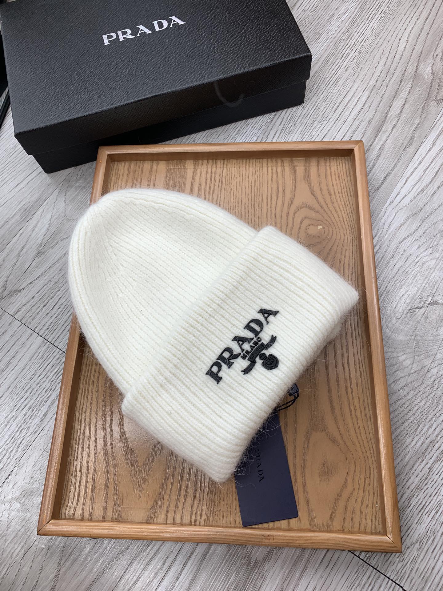 BEANIE HAT IN WHITE WOOL 108748