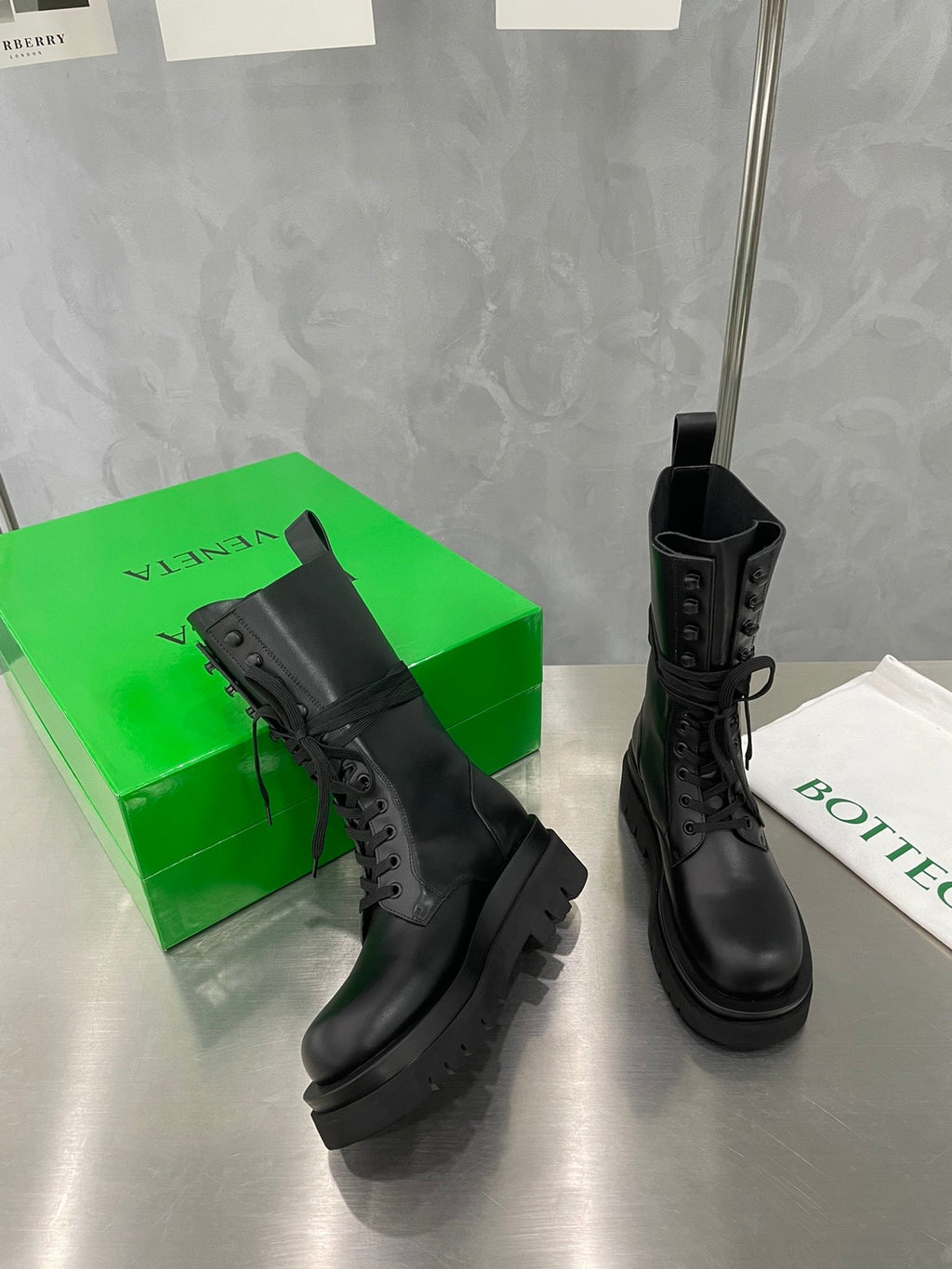 LUG LACE-UP BOOT IN BLACK CALFSKIN 7 CM