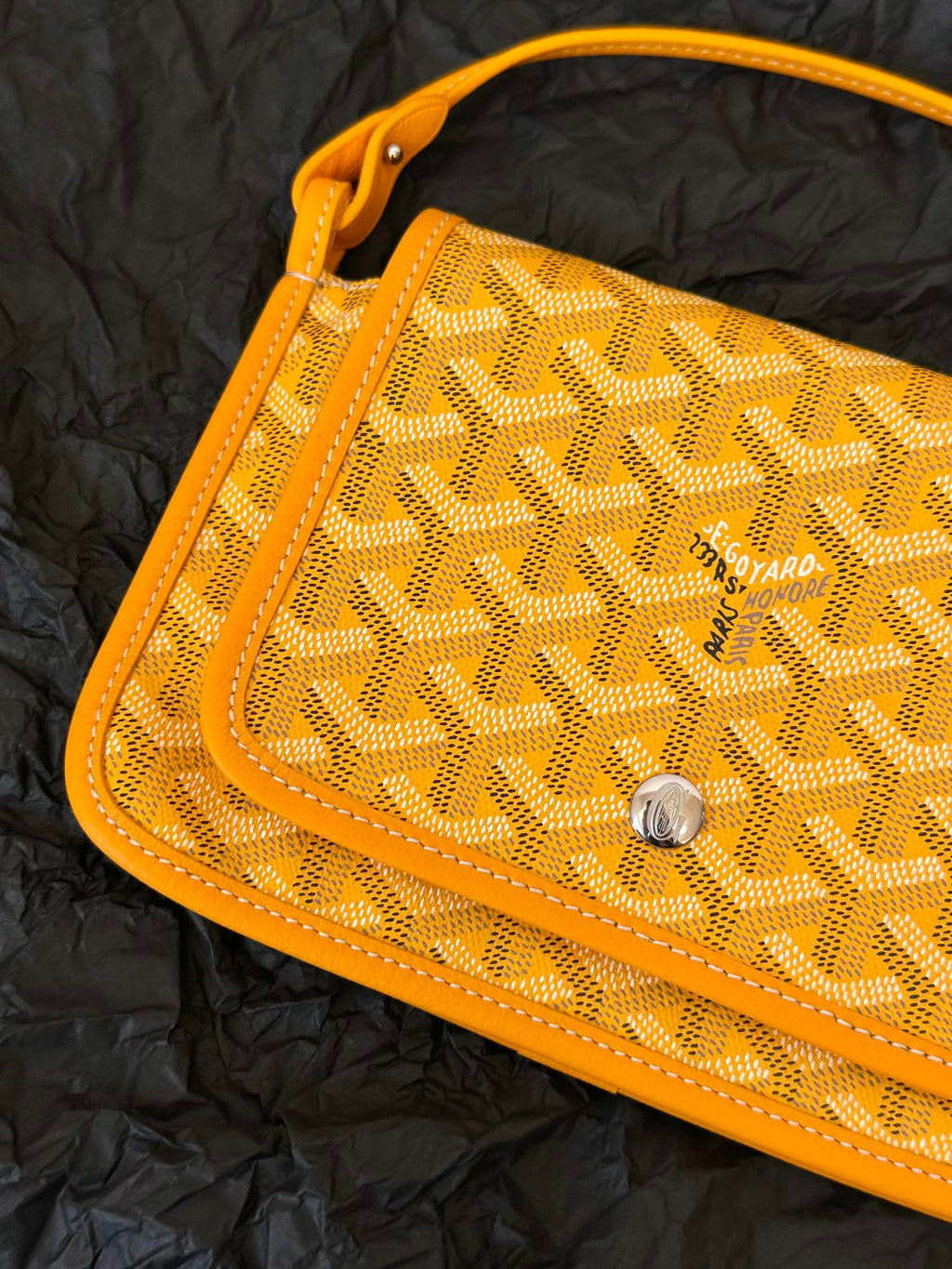 PLUMET POCKET WALLET 20 IN YELLOW GOYARDINE CANVAS AND LAMBSKIN TRIM