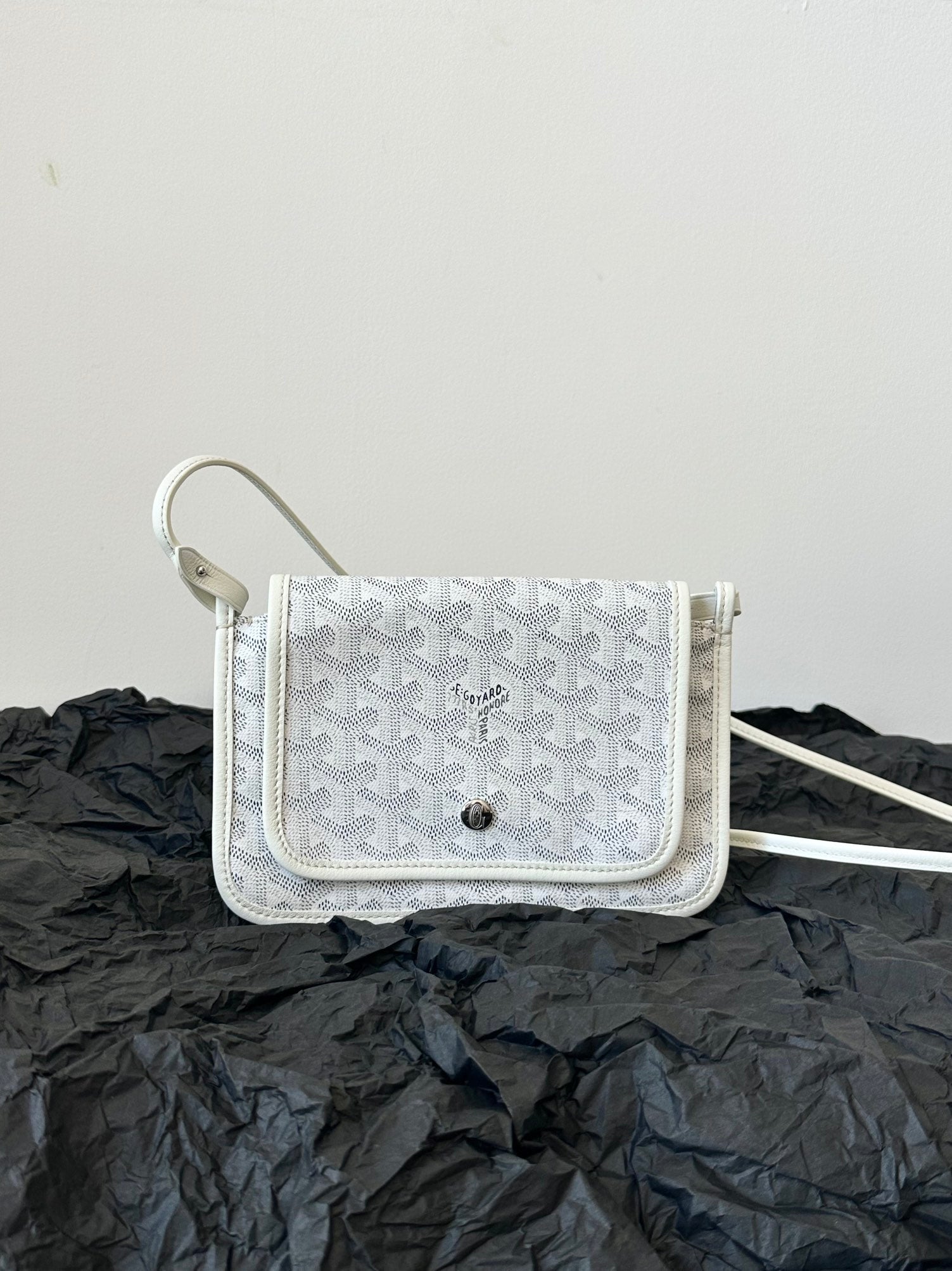 PLUMET POCKET WALLET 20 IN WHITE GOYARDINE CANVAS AND LAMBSKIN TRIM