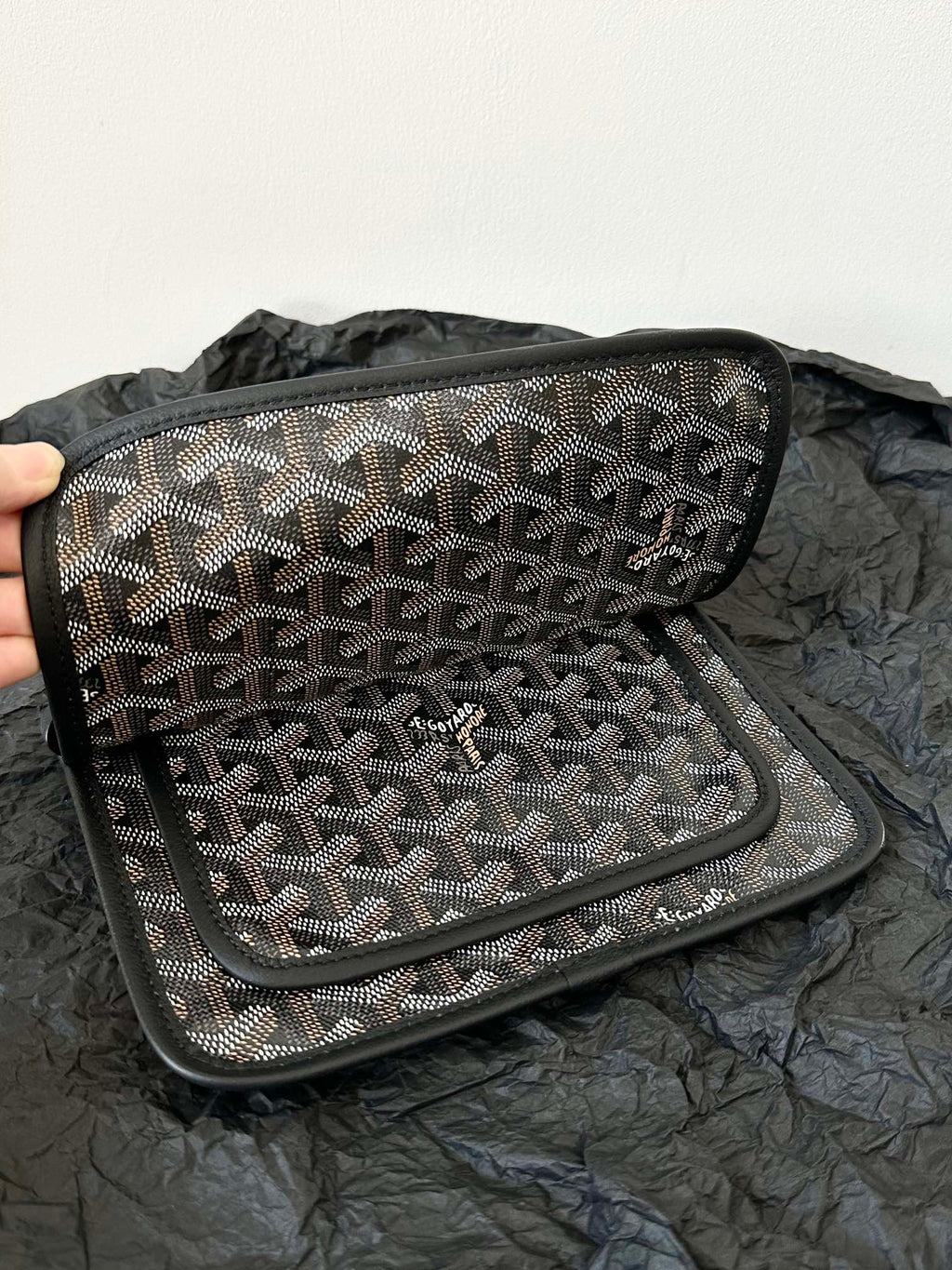 PLUMET POCKET WALLET 20 IN BLACK GOYARDINE CANVAS AND LAMBSKIN TRIM