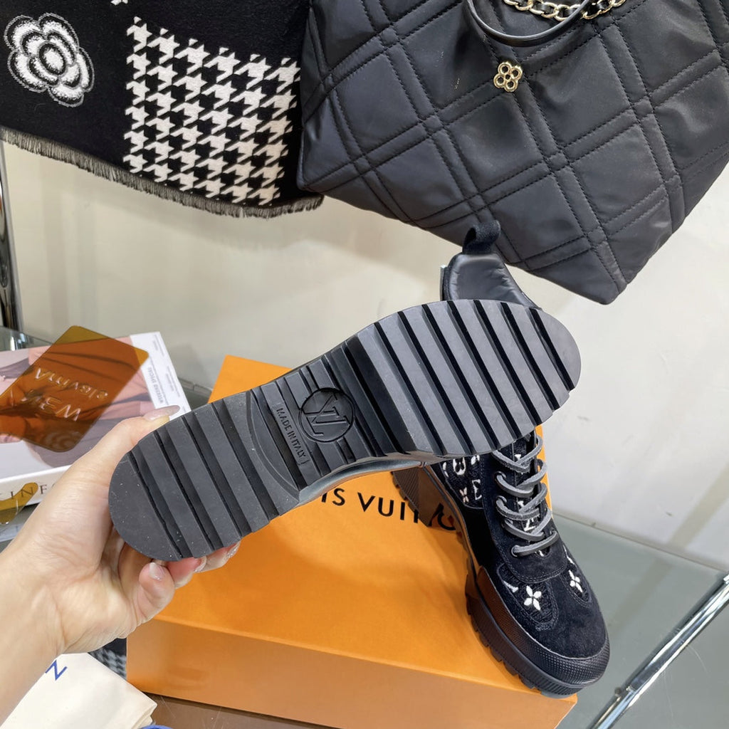 LAUREATE PLATFORM BOOTS IN BLACK MIX WHITE SUEDE AND MONOGRAM JACQUARD PATTERN