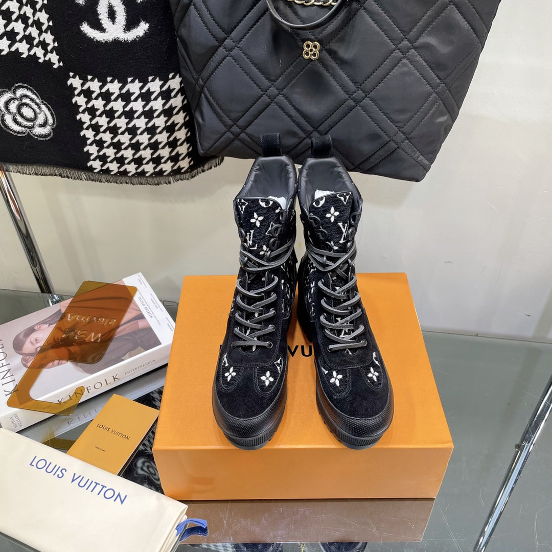 LAUREATE PLATFORM BOOTS IN BLACK MIX WHITE SUEDE AND MONOGRAM JACQUARD PATTERN