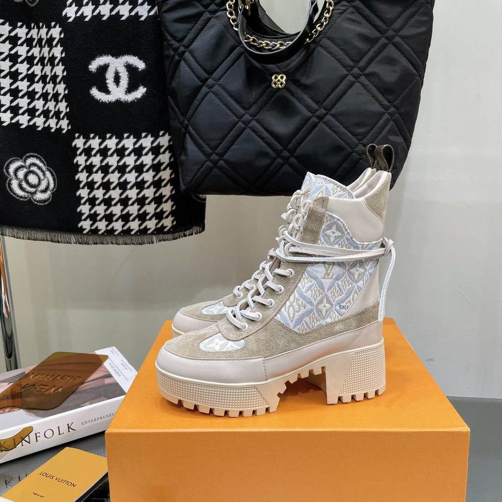 LAUREATE PLATFORM BOOTS IN OAT TAN SUEDE AND MONOGRAM JACQUARD PATTERN