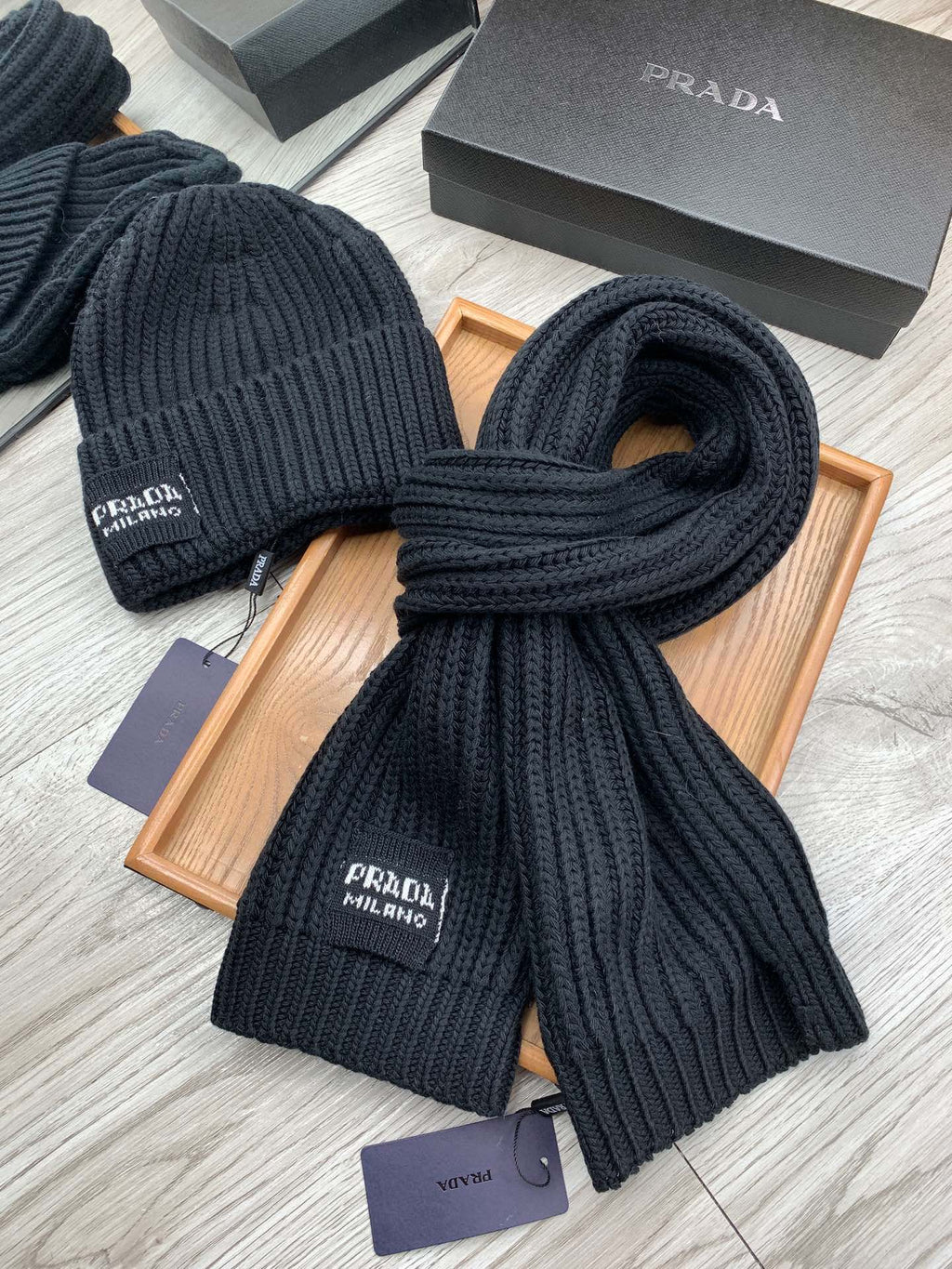 SET SCARF AND HAT IN BLACK WOOL AND RABBIT FUR 388994