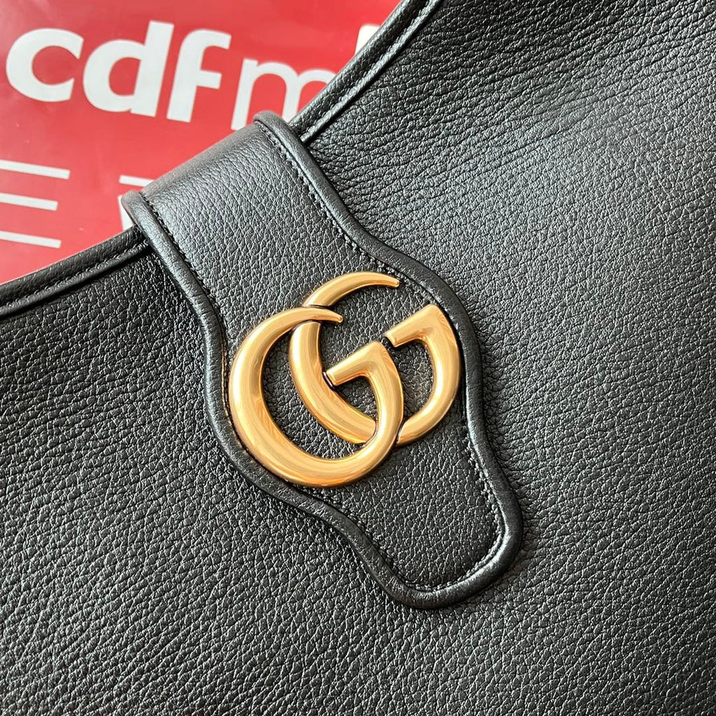 GG HORSEBIT SHOULDER BAG 39 IN BLACK CALFSKIN GOLD HARDWARE