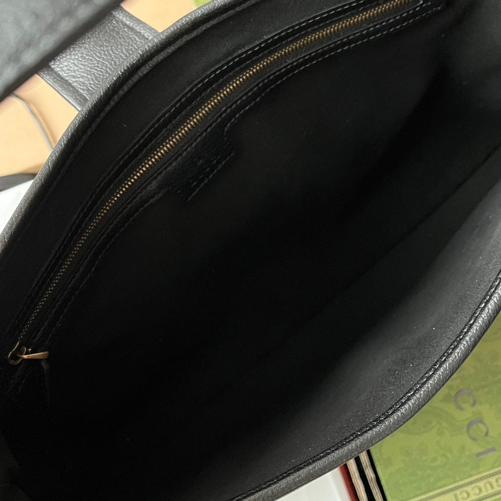 GG HORSEBIT SHOULDER BAG 39 IN BLACK CALFSKIN GOLD HARDWARE