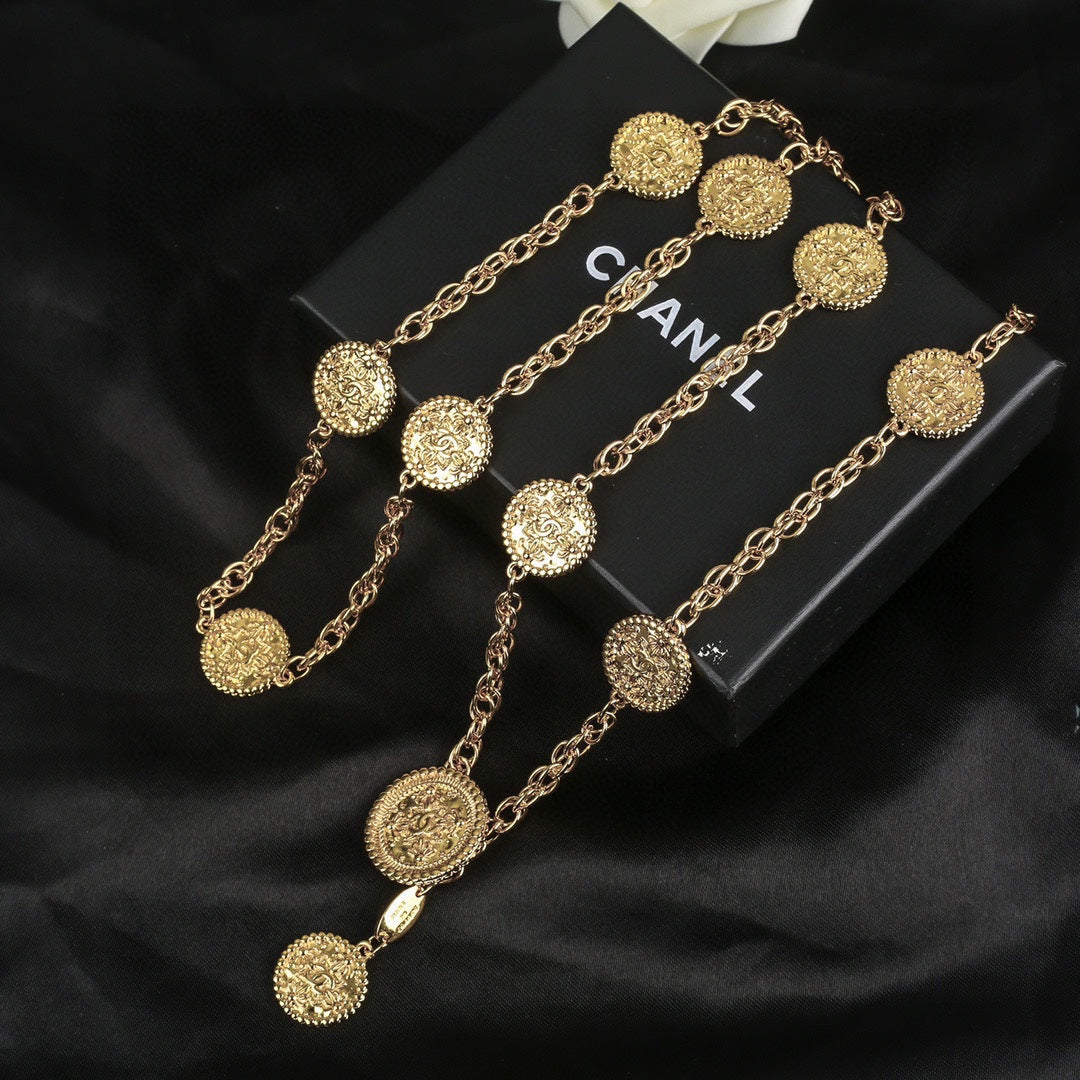 CHANEL 25S GOLD CHAIN BELT 610545