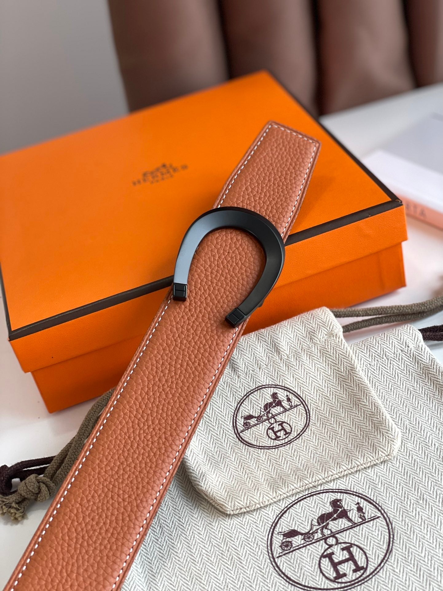 LUCK BELT BUCKLE & REVERSIBLE GINGER ORANGE LEATHER STRAP 38MM BLACK HARDWARE