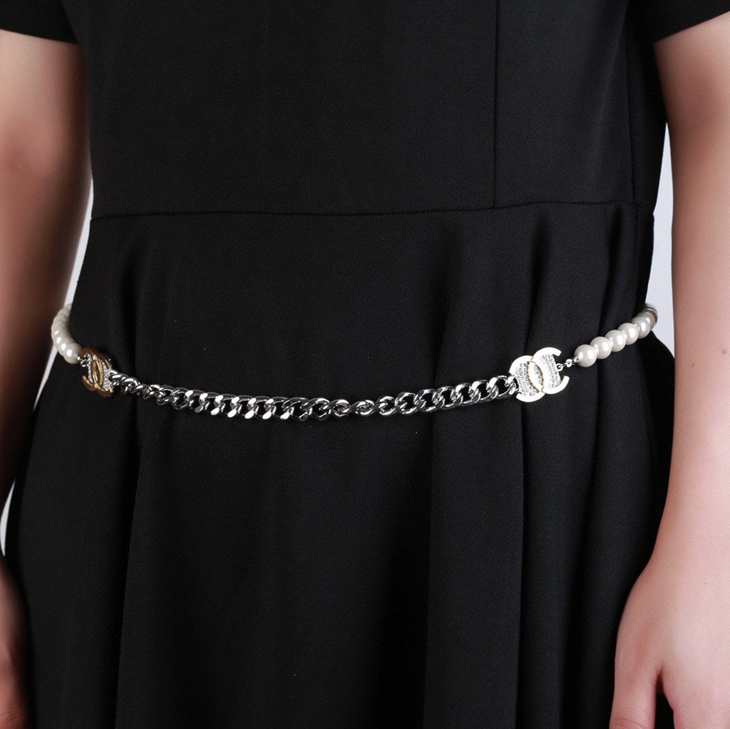 CHANEL 25S CHAIN BELT IN WHITE PEARL 614474