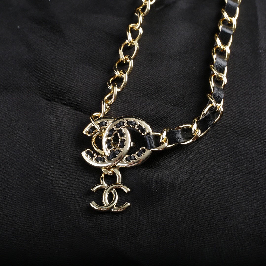 CHANEL 25S CHAIN BELT IN BLACK CALFSKIN 612710