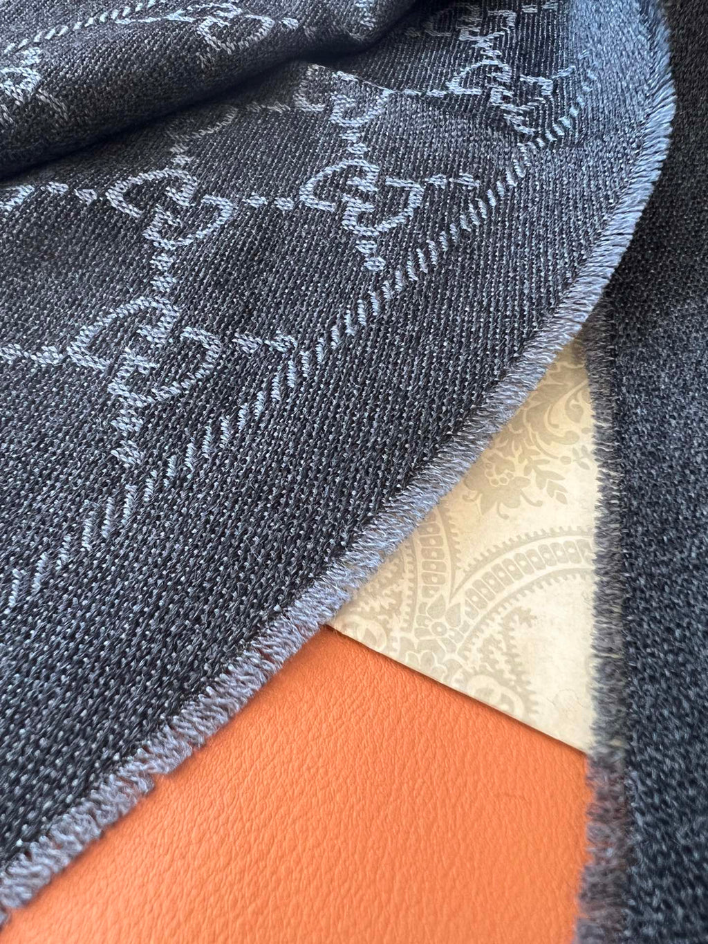 GUCCI 25S SCARF 180 IN WOOL 644858