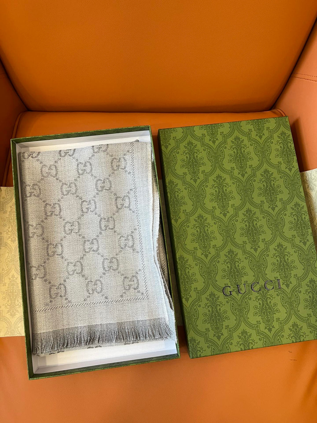 GUCCI 25S SCARF 180 IN WOOL 644856