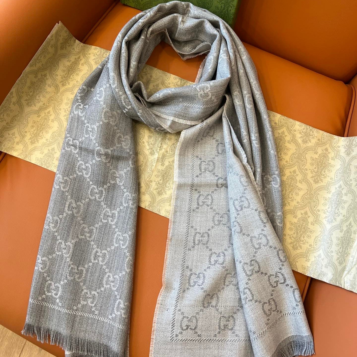 GUCCI 25S SCARF 180 IN WOOL 644856