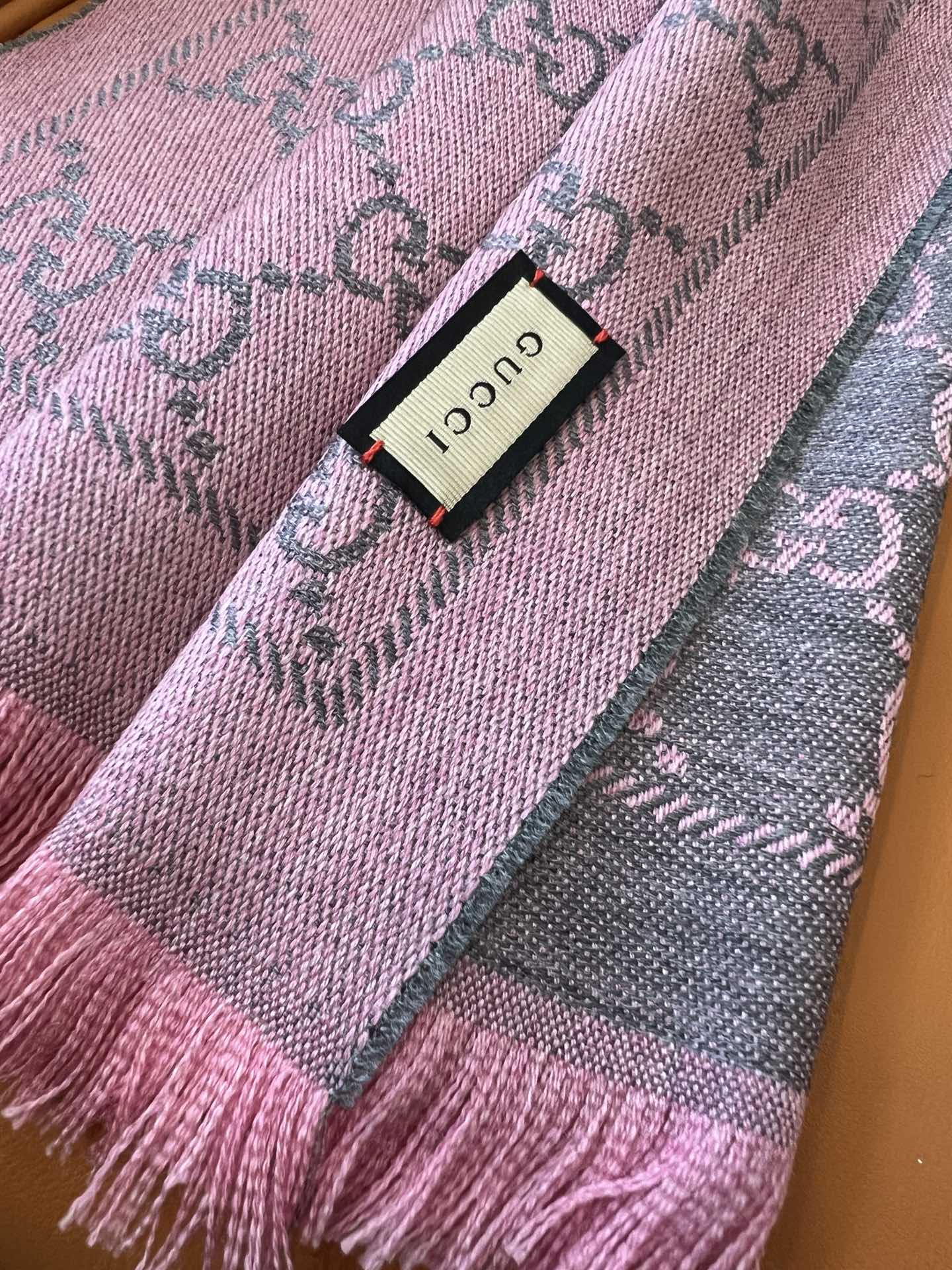 GUCCI 25S SCARF 180 IN WOOL 644860