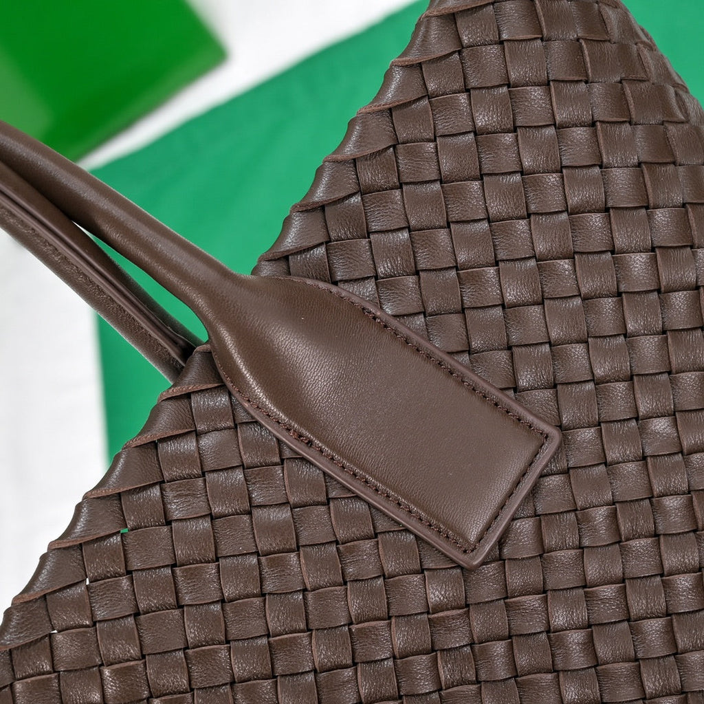 Large Cabat 45cm Chocolate Lambskin Ghw