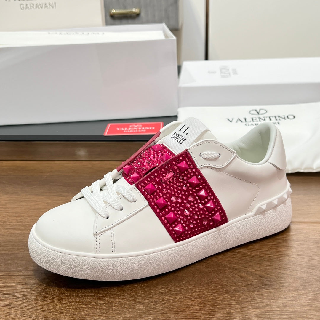 VALENTINO 25S GARAVANI ROCKSTUD UNTITLED STUDDED SNEAKERS IN WHITE LAMBSKIN AND RED STONE-EMBELLISHED