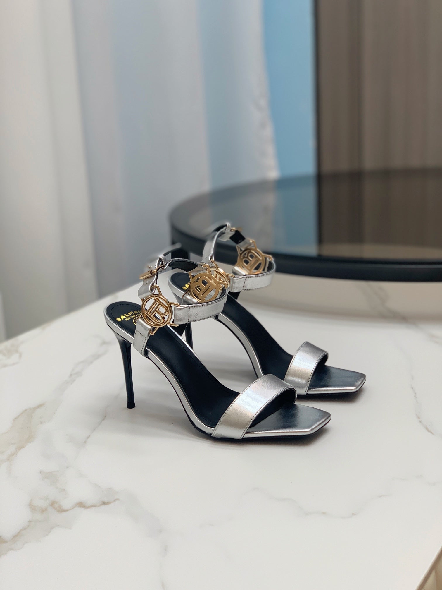 BALMAIN 25S HIGH HEELS WITH B METAL DETAIL 95MM IN SILVER CALFSKIN