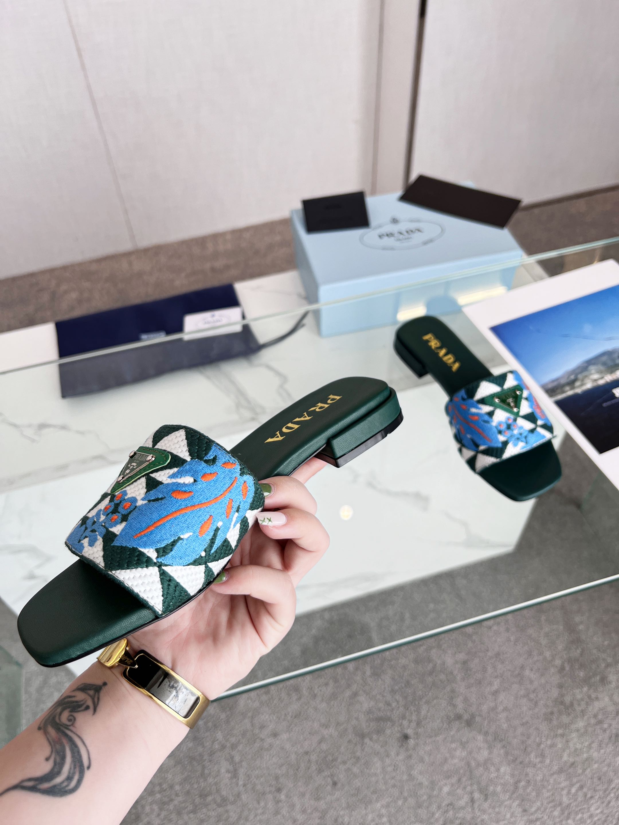 PRA EMBROIDERED SLIDES FLAT CASTLETON GREEN FABRIC