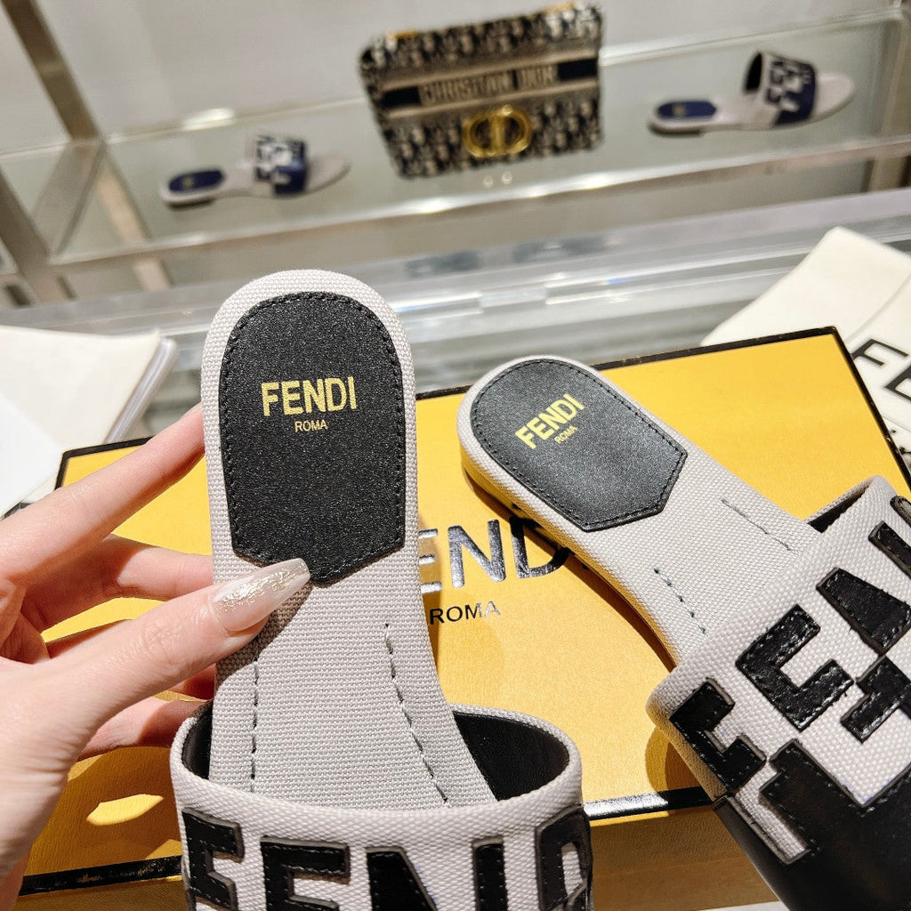 FF Women Roma Signature Black Grey Canvas Leather Slide