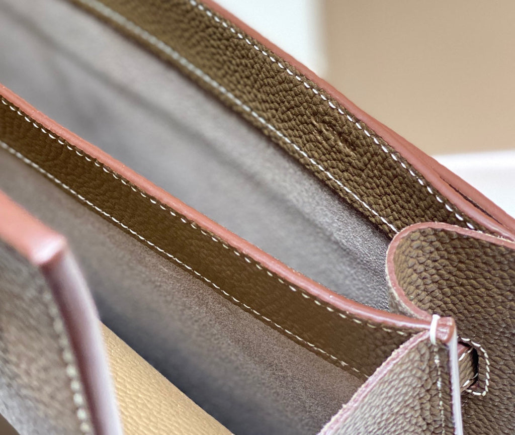 KELLY DEPECHES 34 BRIEFCASE IN ETOUPE TOGO CALFSKIN SILVER HARDWARE