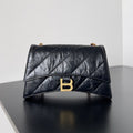 CRUSH CHAINED BAG 22 IN BLACK QUILTED CRUSHED CALFSKIN GOLD HARDWARE