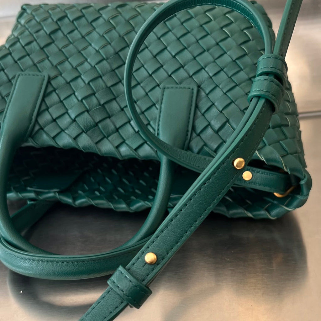 MINI CABAT 20 IN KAITOKE GREEN LAMBSKIN