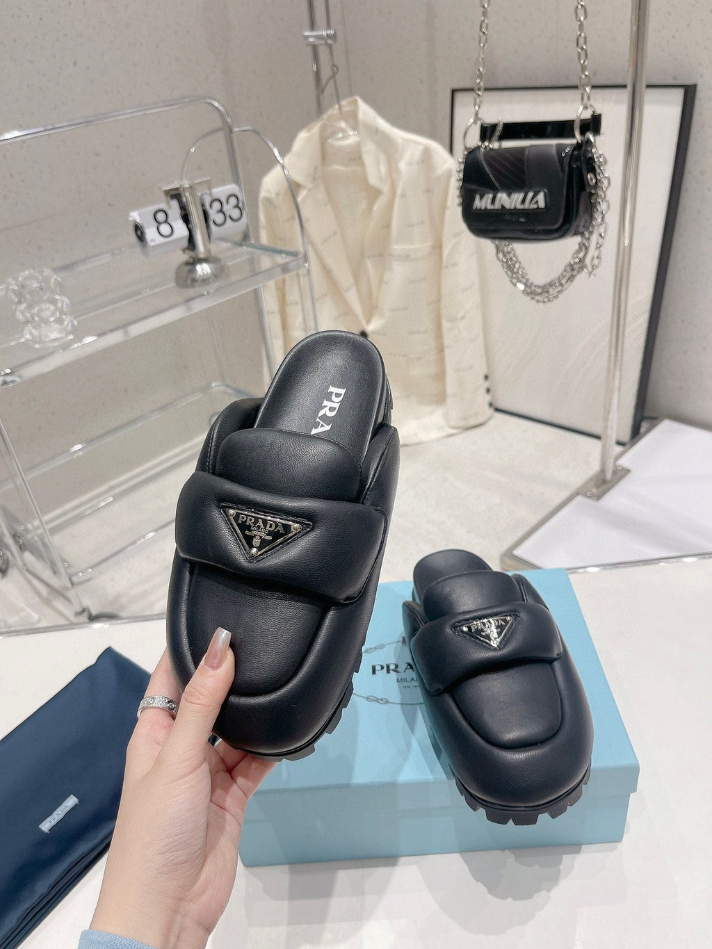 PRA SOFT PADDED NAPPA SHEARLING MULES BLACK LAMBSKIN