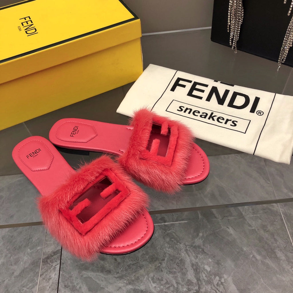 FENDI BAGUETTE MINK SLIDE SLIPPER IN CANDY RED FUR