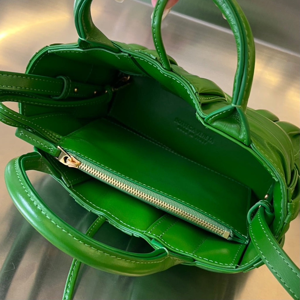 CANDY ARCO TOTE 20 IN GREEN SOFT LAMBSKIN