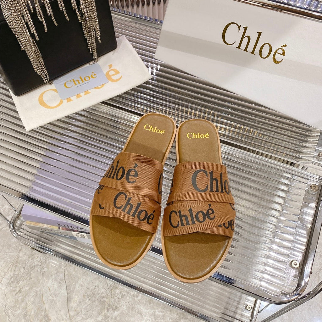 CHLOÉ WOODY SLIPPER IN CIDER BROWN CANVAS