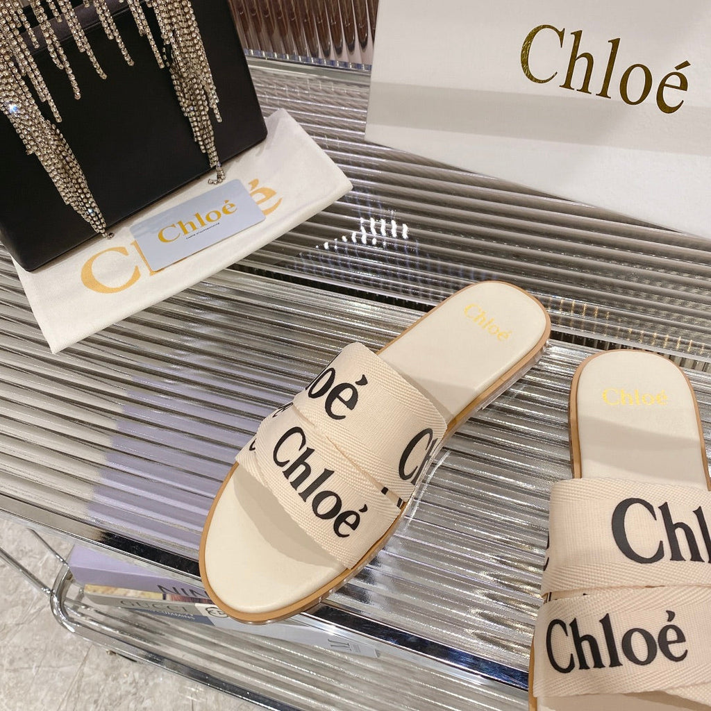 CHLOÉ WOODY SLIPPER IN BEIGE MIX BLACK CANVAS