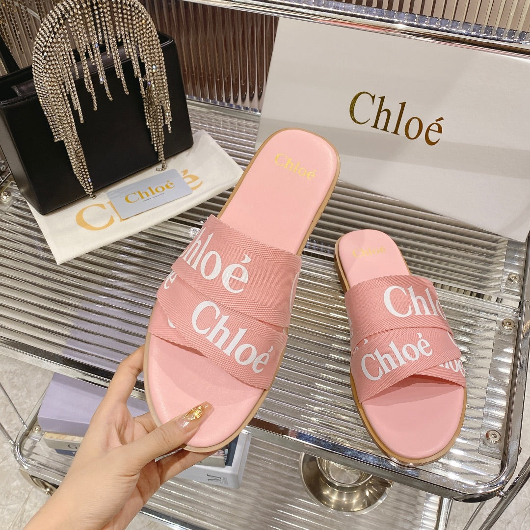CHLOÉ WOODY SLIPPER IN ROSE PINK CANVAS